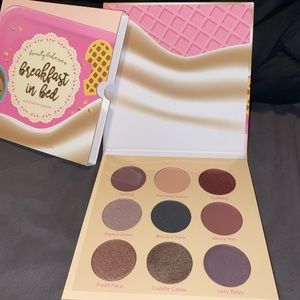NEW. Breakfast in Bed Palette